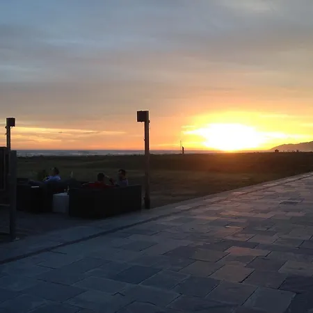 Appartement Lets Holidays Diagonal Orient Castelldefels