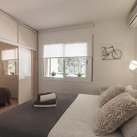 Lets Holidays Diagonal Orient Castelldefels