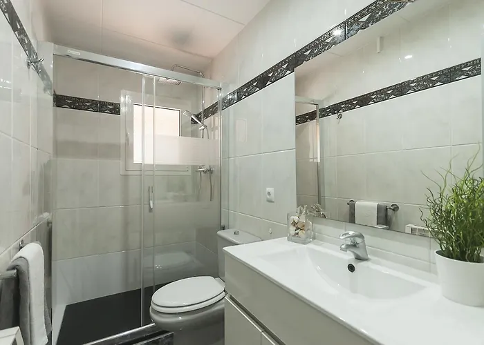 Lets Holidays Diagonal Orient Apartamento Castelldefels
