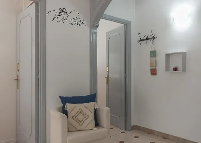 Lets Holidays Diagonal Orient Castelldefels