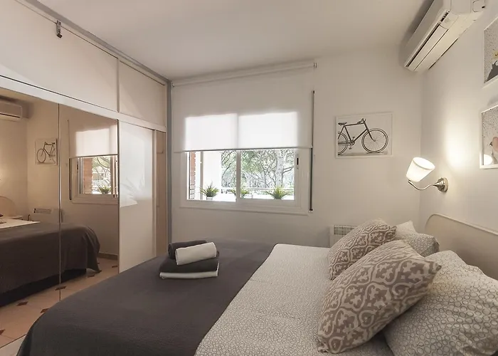 Lets Holidays Diagonal Orient Castelldefels